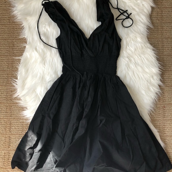 Women’s h&m black dress size 4 - Picture 4 of 4